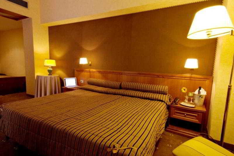 Virgilio Hotel Roma